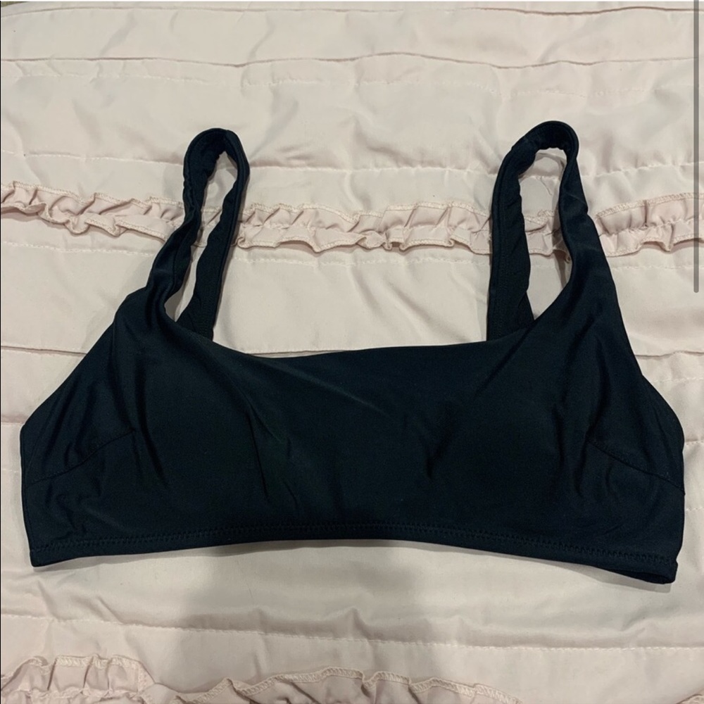 Aerie black scoop neck bikini top